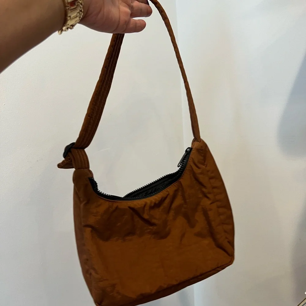 BROWN BAGGU MINI SHOULDER NYLON BAG - Picture 3 of 4